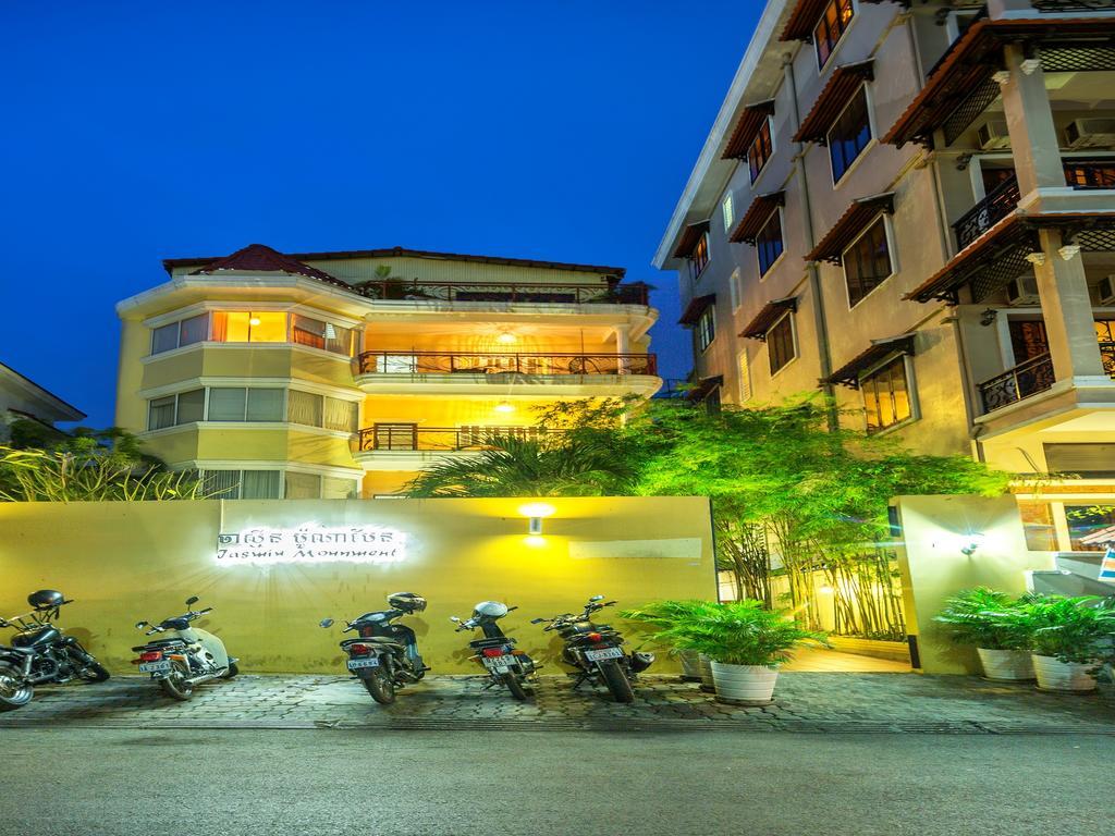 Jasmin Monument Hotel Phnom Penh Exterior foto